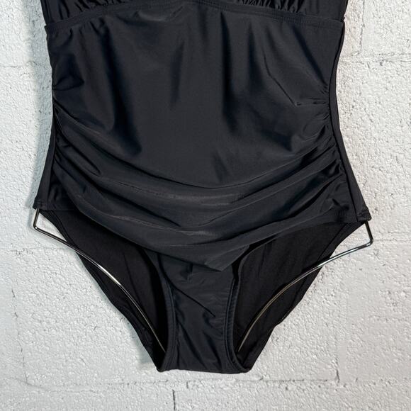 Tommy Hilfiger Womens Ruched Side Halter One Piece Swimsuit, Black 6 - Picture 3 of 9